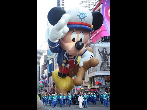Macy's Thanksgiving Day Parade (2011) Sailor Mickey Mouse HD