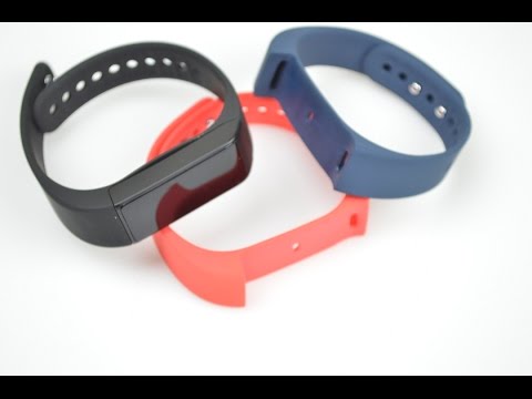 OUMAX Fit T3 Activity Tracker With Notification Review
