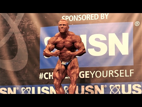 Barny Du Plessis (UK), NABBA Universe 2014 - Amateurs Overall Winner