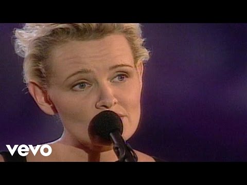 Eva Dahlgren - Jorden är ett litet rum (Live)