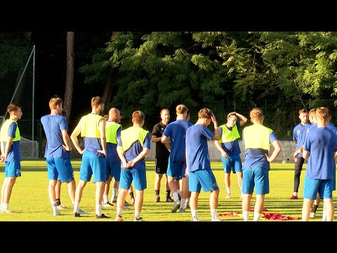 Elkezdődtek az edzések