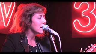 The Wainwright Sisters  - 'Runs in the Family'