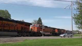 preview picture of video 'Norfolk Southern, Danville, Illinois May 2014'