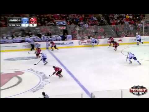 Tyler Bozak chip goal over Martin Broduer (TOR @ NJD - 04/06/2013)