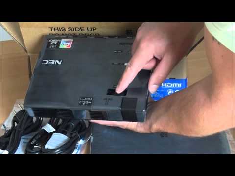 Unboxing NEC L51WG LEDProjektor