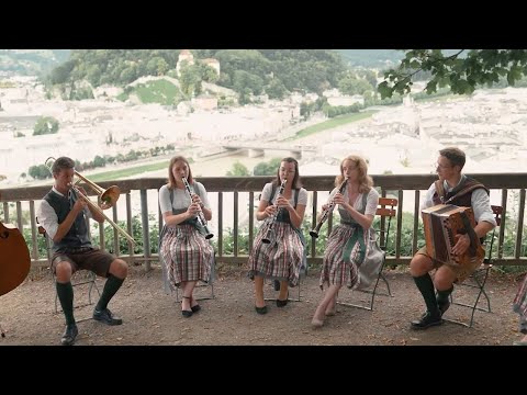 Mönchsberg Polka - Klanghoiz - Klarinettenmusi - Volksmusik - DAXN