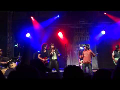 Ewa Farna - Ponorka [LIVE]