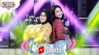 Download lagu Demi Cinta Yang Menyala Ku Rela #shorts RELA - DUO AGENG mp3