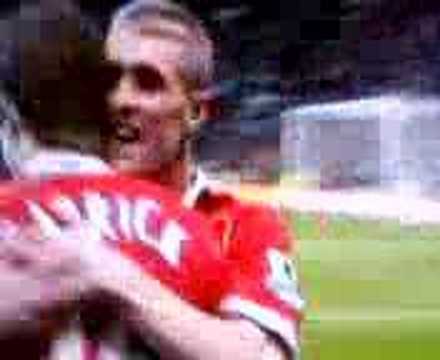 United: Fletcher getin punched