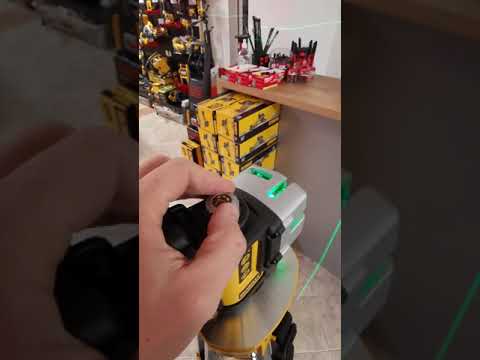 Dewalt Kryžminis lazeris DW089CG žalias 20 m video