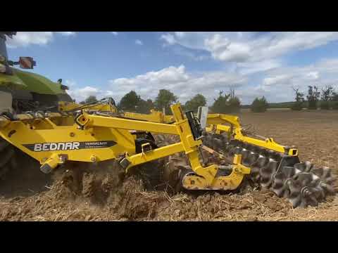 CLAAS AXION 920 + BEDNAR TERRALAND 4000 4m (engine sound) RSP Wydrowice
