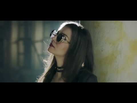Berfin Gürsoy - Eyvallah  Official Video