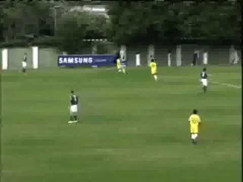 Luiz Gustavo - Zagueiro - Palmeiras / 94