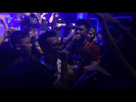 SUPER E & MC ILL - ỦA - B TRAP - Dissneeland 6