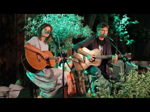 Dominika Żukowska i Andrzej Korycki  -  Pieśń gruzińska