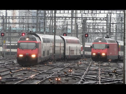 Swiss and International Trains in Zurich Main Station (Hauptbahnhof) - Traffic Highlight 2022