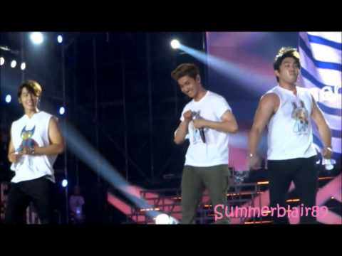 [HD FANCAM] 120922 SMTOWN JAKARTA - Ending All artist (SNSD Focus)