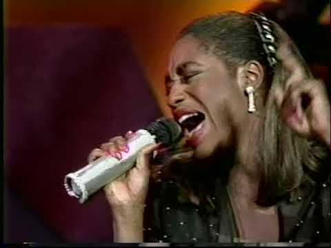 Regina Belle Live in Concert (1990)