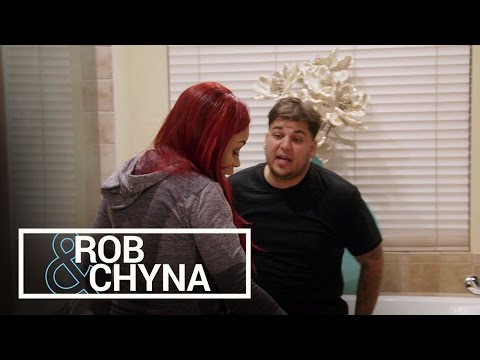 Rob & Chyna | Rob Kardashian Upset Over 20 Pound Weight Gain | E!