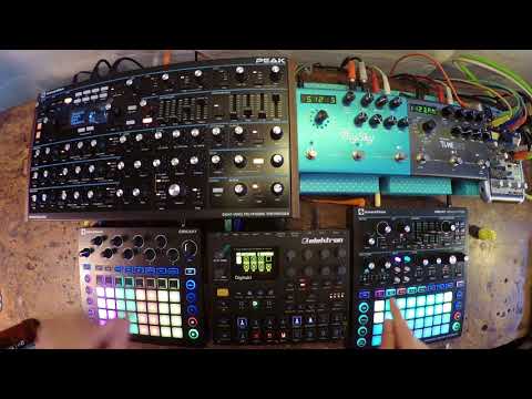 Omicron - Novation Peak, Circuit, Circuit Mono Station, Elektron Digitakt + Strymons