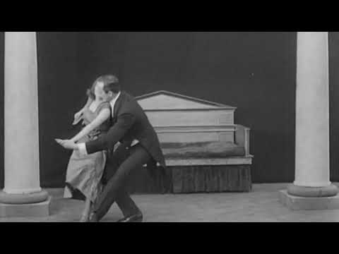 Dancing the Maxixe (1915)