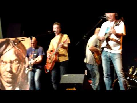 Wooden Ships (Crosby Stills & Nash) by Dangerbyrds - live at Neil Young Day 2014