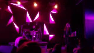 Autre Ne Veut - World War (Live)