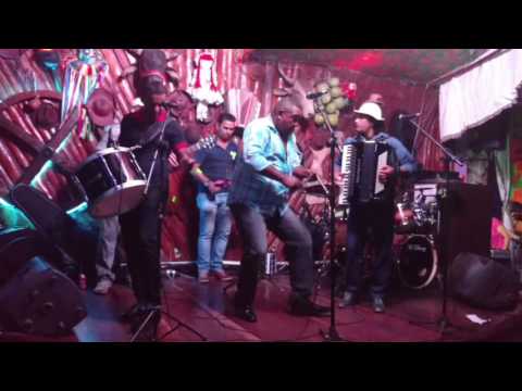 Isaac do Acordeon e Marrom  no Restaurante e casa de forró Cariri - Aracaju SE