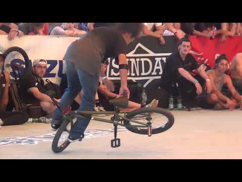 Flatland BMX: The Most Jaw-Dropping Bike Tricks You've Ever Seen