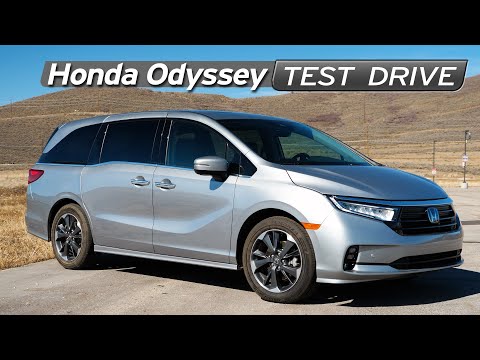 Honda Odyssey Review - Honda Smack - Test Drive | Everyday Driver