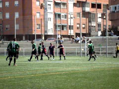 Minuto 56. Dani Cava anota el 2-1 para el San Pascual Montpellier de penalty