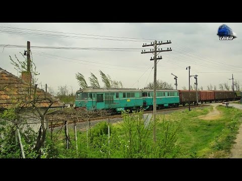DA 60-1072-2 & DA 60-1372-6 cu/with Marfar CFR MARFA Freight Train in Chisineu Cris - 17 April 2015
