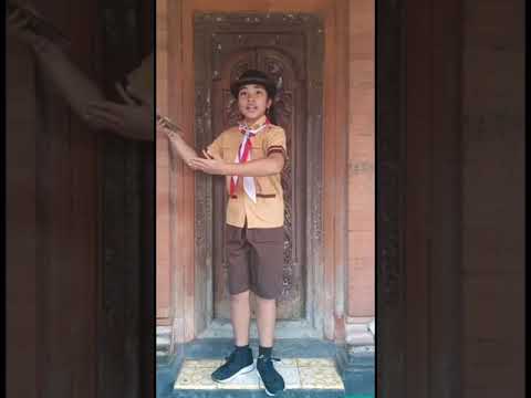 Puisi Bahasa Bali Giri Tohlangkir