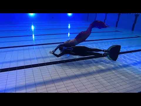 TheMermaid.dk / Havfruen Sara-Elizabeth/ Dance underwater