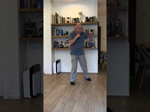 ISAI vs Boxing: Which 1-2 Punch Is Faster? 🥊⚡