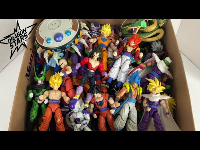 Vídeo relacionado con Dragon Ball Super- Peluches de los Protagonistas de Bola de Dragón, Goku, Piccolo, Vegeta, Beerus, Monstruo Buu - Calidad Super Soft (23-27cm, Goku Pelo Negro)