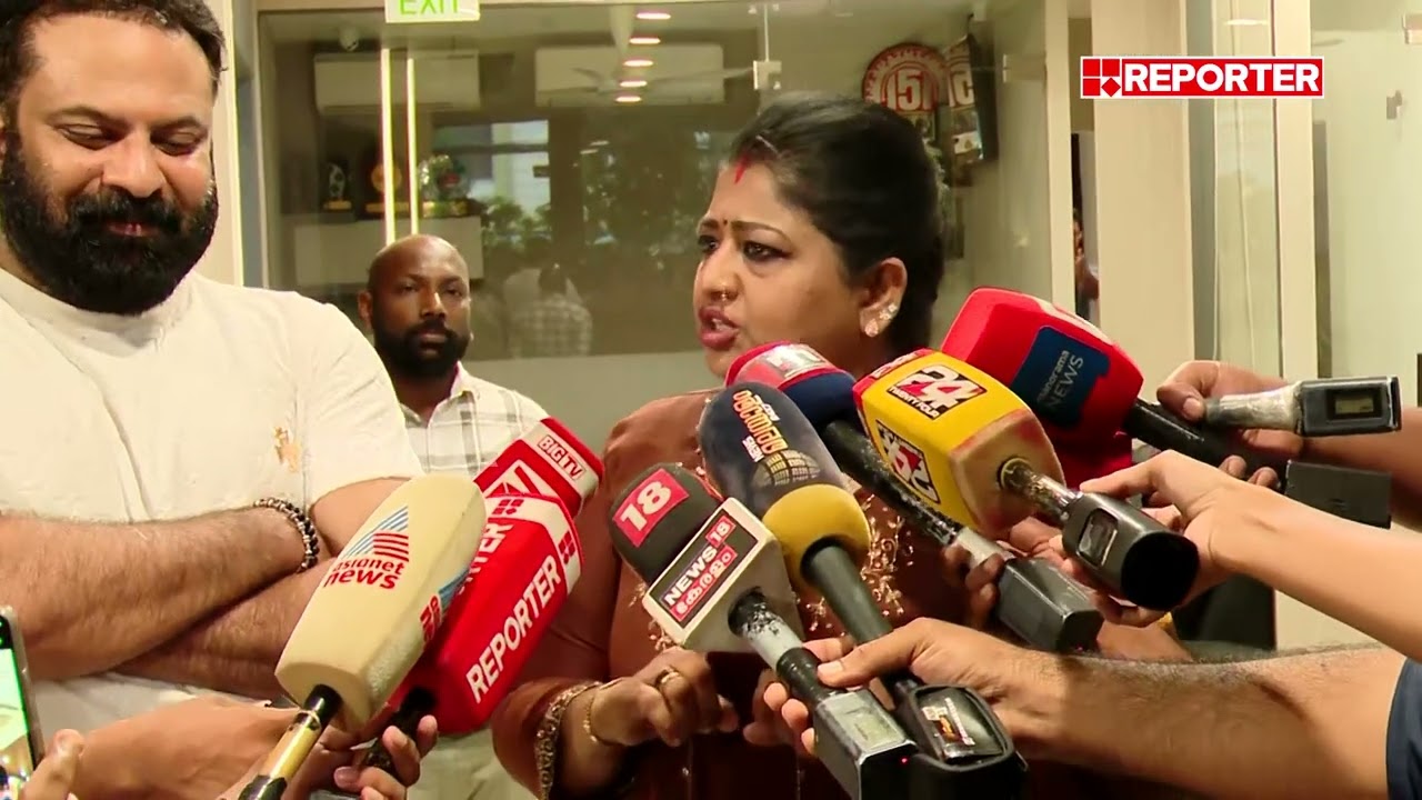 'അന്‍സിബയെ ജിഹാദി എന്ന് വിളിച്ചിട്ടില്ല, ഞാന്‍ മിമിക്രിക്കാരനാണ് എനിക്ക് ജാതിയും മതവുമില്ല'