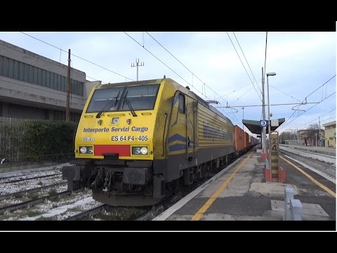 E189.405 di ISC sul TCS 61089 Milano Smistamento - Nola Interporto, in partenza da Pomezia