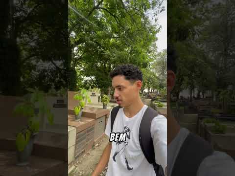 10 túmulos de famosos em 1 minuto. #shorts #curiosidades #túmulo  #cemitérios #explore