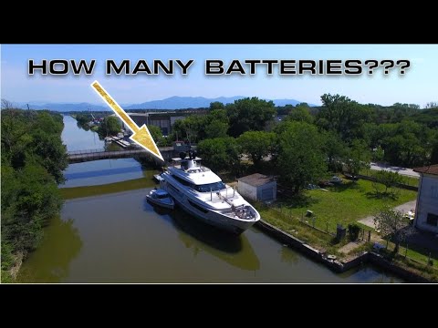 SUPER YACHT BATTERY POWER (Captain's Vlog 149)
