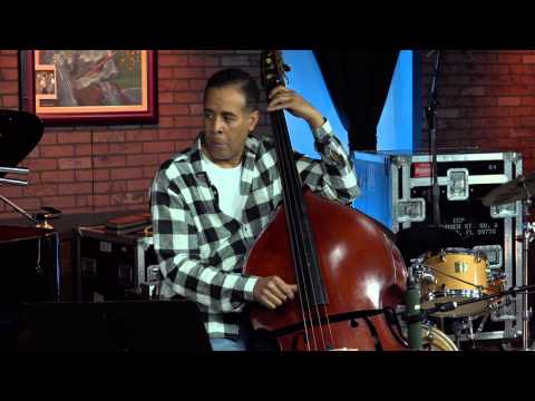 "No Mystery": Chick & Stanley Clarke Play Return to Forever Classic as Acoustic Duet