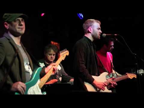 Fleeting Paris - Live at The Bitter End