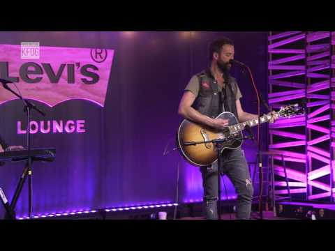 KFOG Private Concert: Mondo Cozmo - Hey Steven