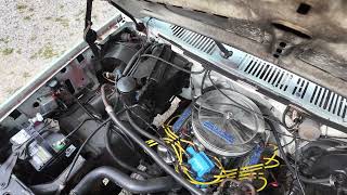1982 Ford F100-Engine View