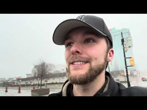 24 hours in Niagara Falls Canada 