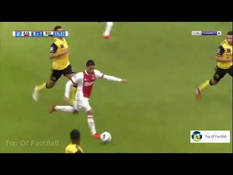 كلويفرت الابن يتفوق على أبيه في هاتريك للذكرى