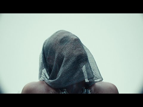 moony - FALLLLLLLLL IN LOVE (official audio)