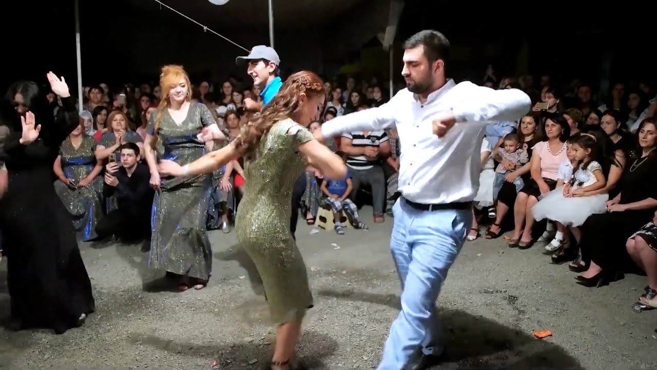 Азербайджанский танец терекеме. Песня ватан лезгинка. Терекма зажигательная. Терекма зажигательная. Терекма движения.