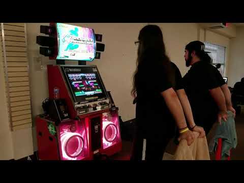 [DDR Extreme Pro FINALS] pacrob vs nickher0 - Dance Dance Revolution (BITE 2018)