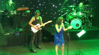 Şevval Sam - Kurtalan Ekspres - Resimdeki Gözyaslari